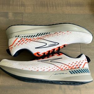 Brooks Men's Levitate GTS 5 Supportive Running Shoe